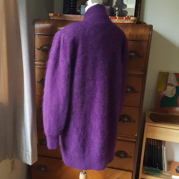 Lee Sands | 1980s Vintage | Beaded Cardigan - Picture 7 of 15